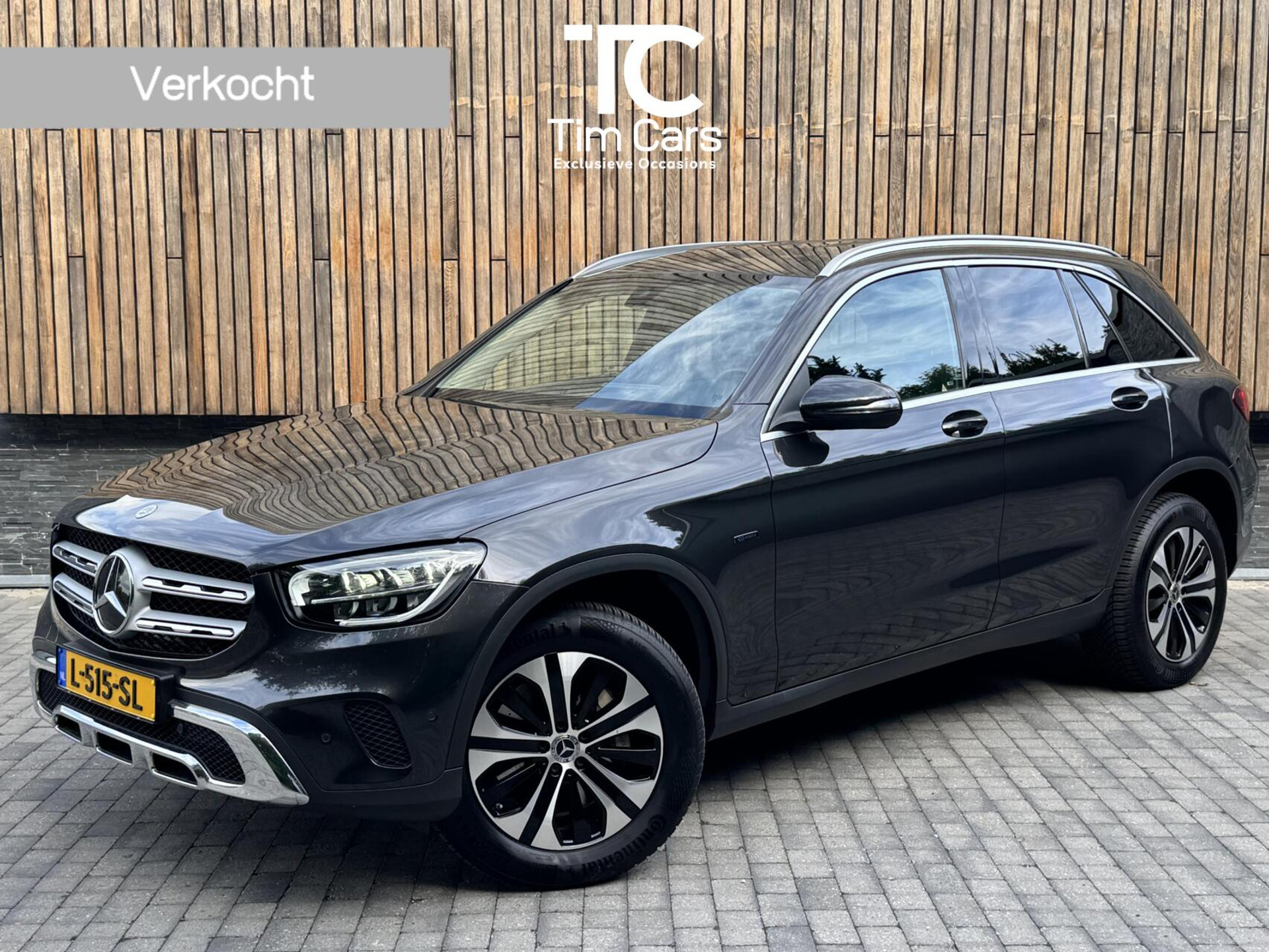 Mercedes-Benz GLC 300e 4MATIC Business Solution Automaat | Leer | Stoelverwarming | LED verlichting | Climate control | Cruise control | Achteruitrijcamera | Parkeersensoren voor en achter 47536501-0.jpg | Timcars.nl